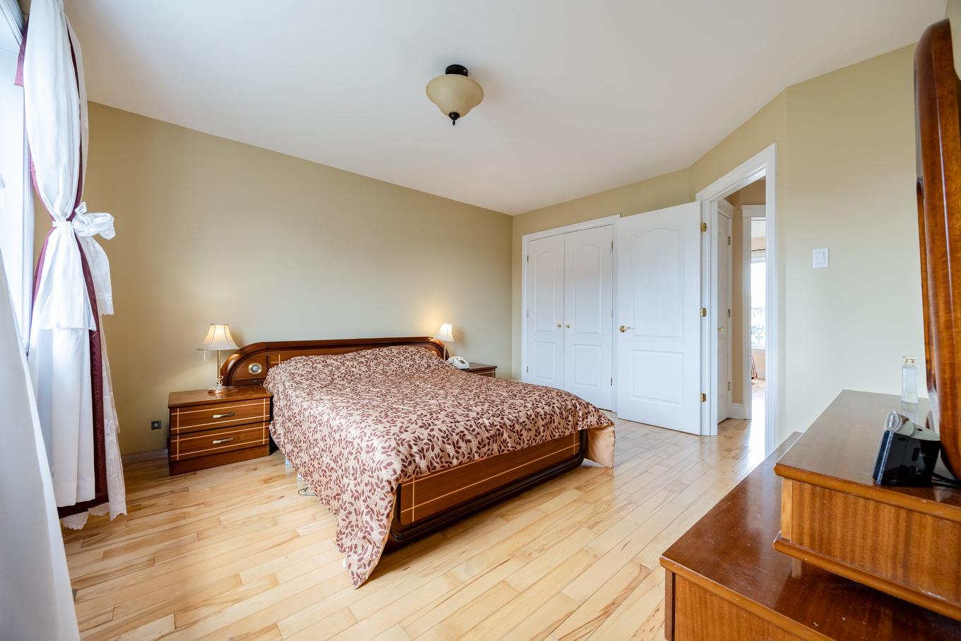 Bedroom - 7775 Rue De Lausanne, Brossard, QC - Indoor Photo Showing Bedroom