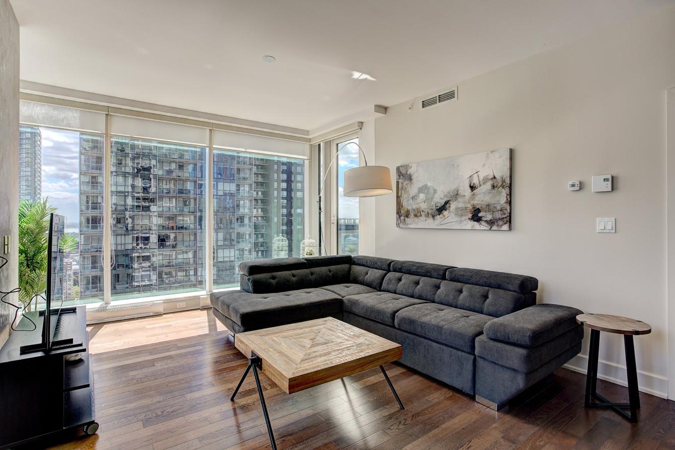 Living room - 2405-1300 Boul. René-Lévesque O., Montréal (Ville-Marie), QC - Indoor Photo Showing Living Room