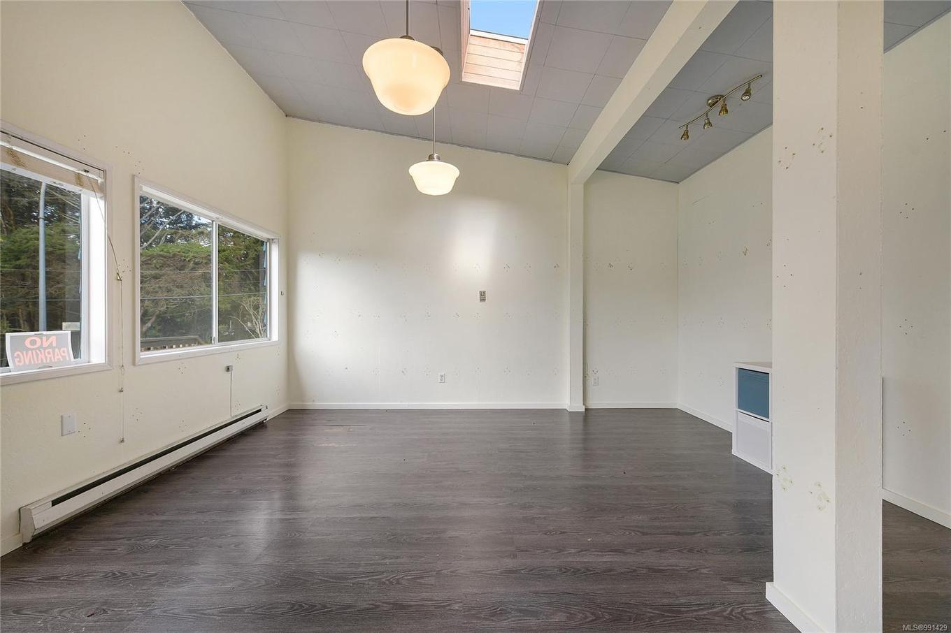 492 Dalton Dr, Mayne Island, BC