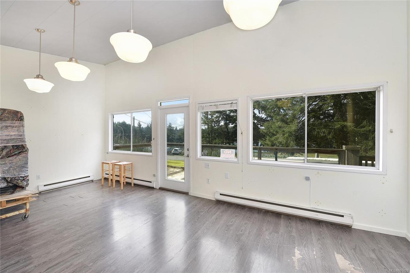 492 Dalton Dr, Mayne Island, BC