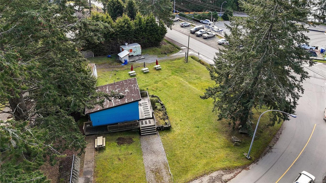 492 Dalton Dr, Mayne Island, BC