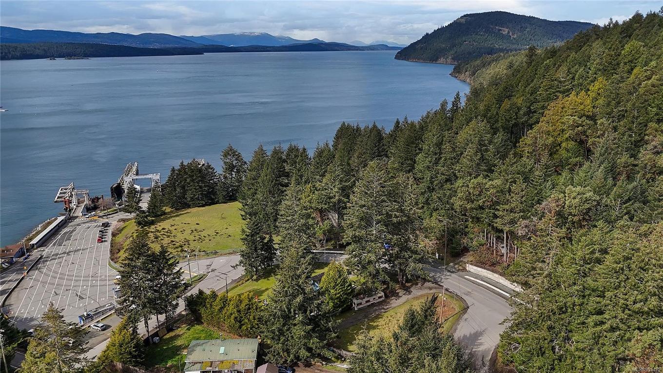 492 Dalton Dr, Mayne Island, BC