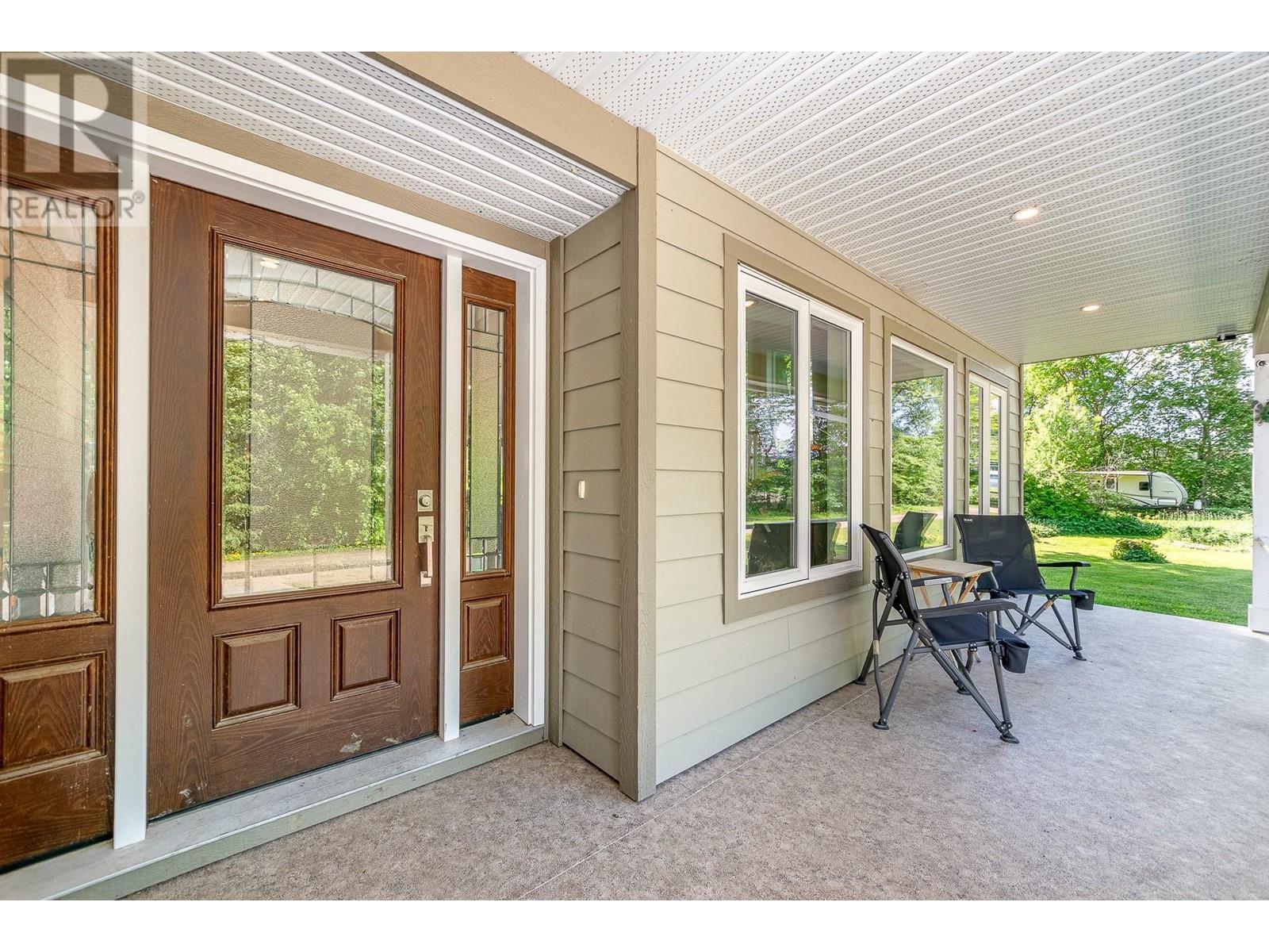 51 Monks Road, Grindrod, BC