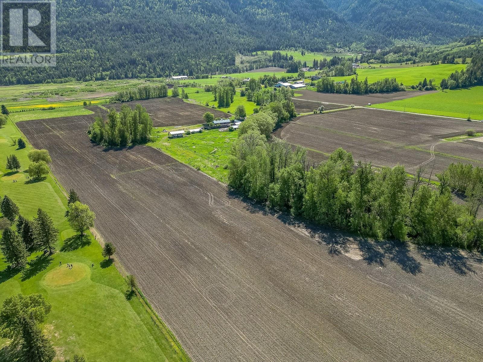 51 Monks Road, Grindrod, BC