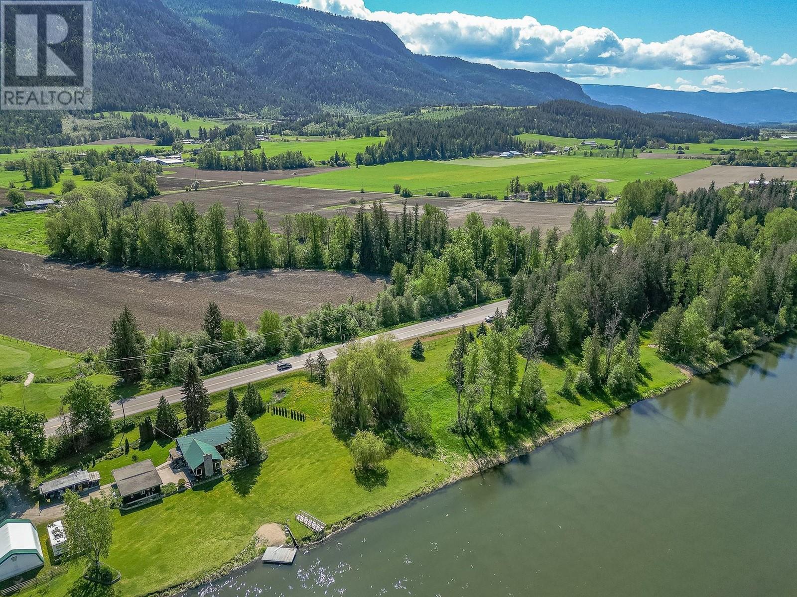 51 Monks Road, Grindrod, BC