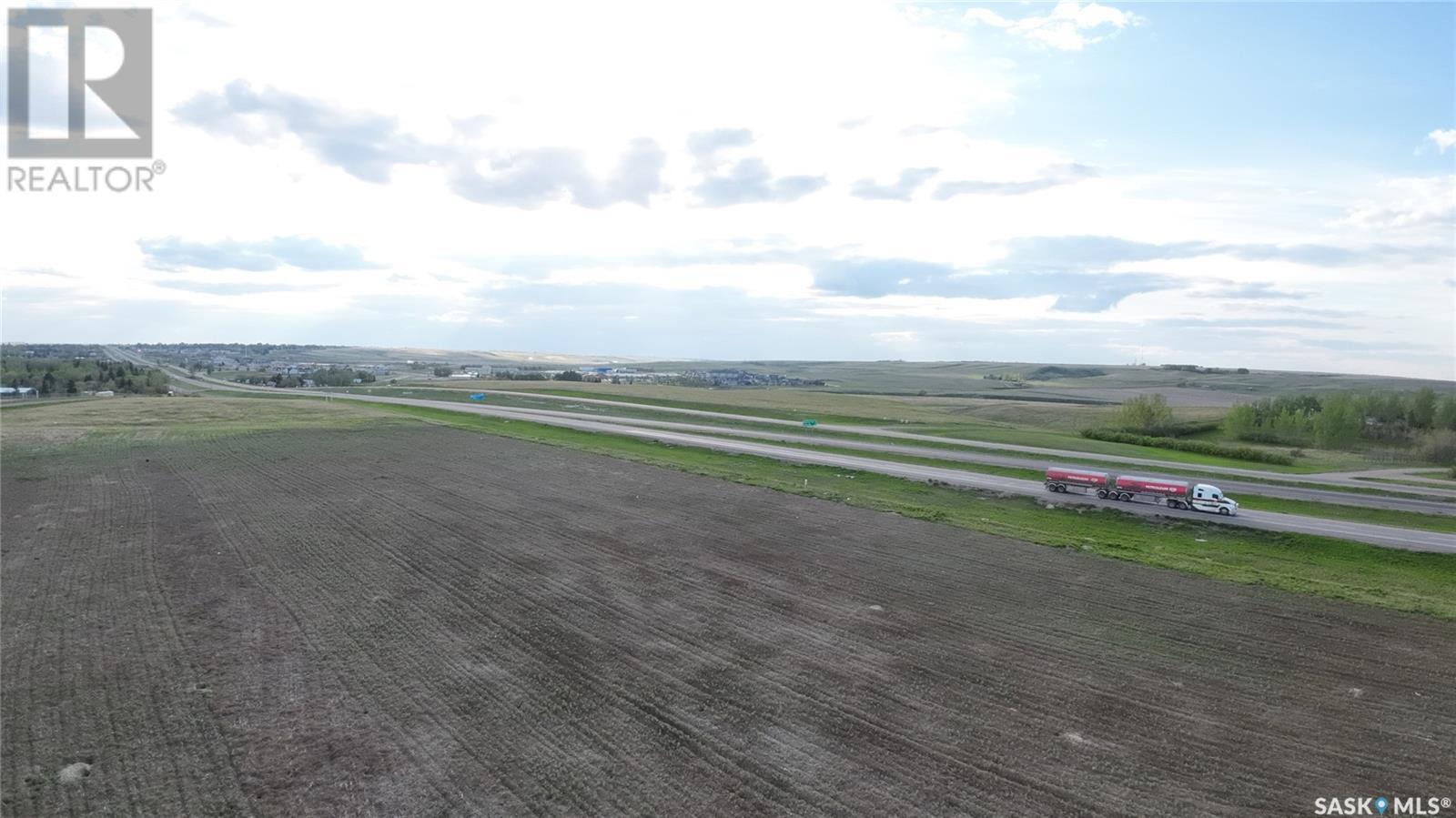 60 Acres On Trans Canada Highway, Swift Current Rm No. 137, SK