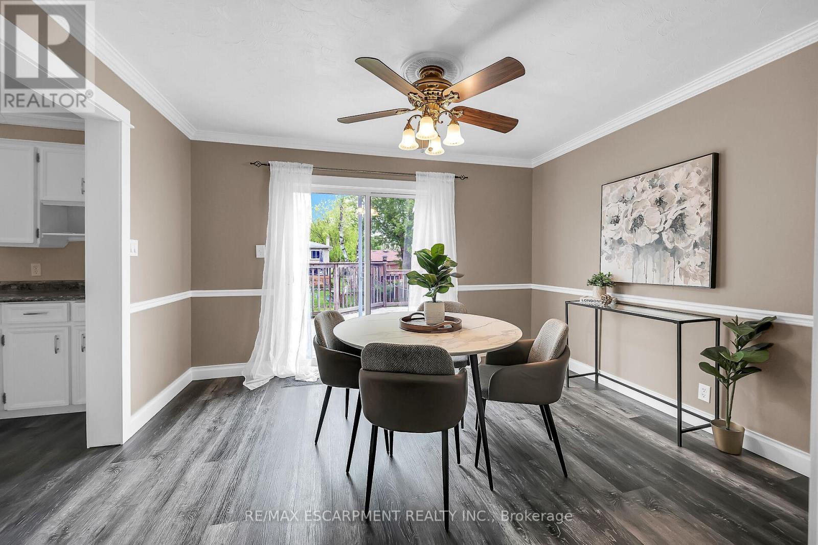 1044 Main Street, Norfolk, ON - Indoor Photo Showing Dining Room
