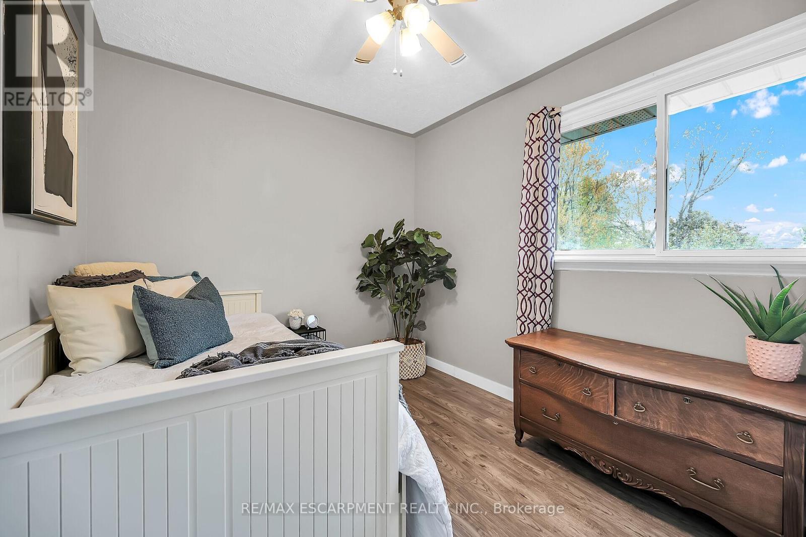 1044 Main Street, Norfolk, ON - Indoor