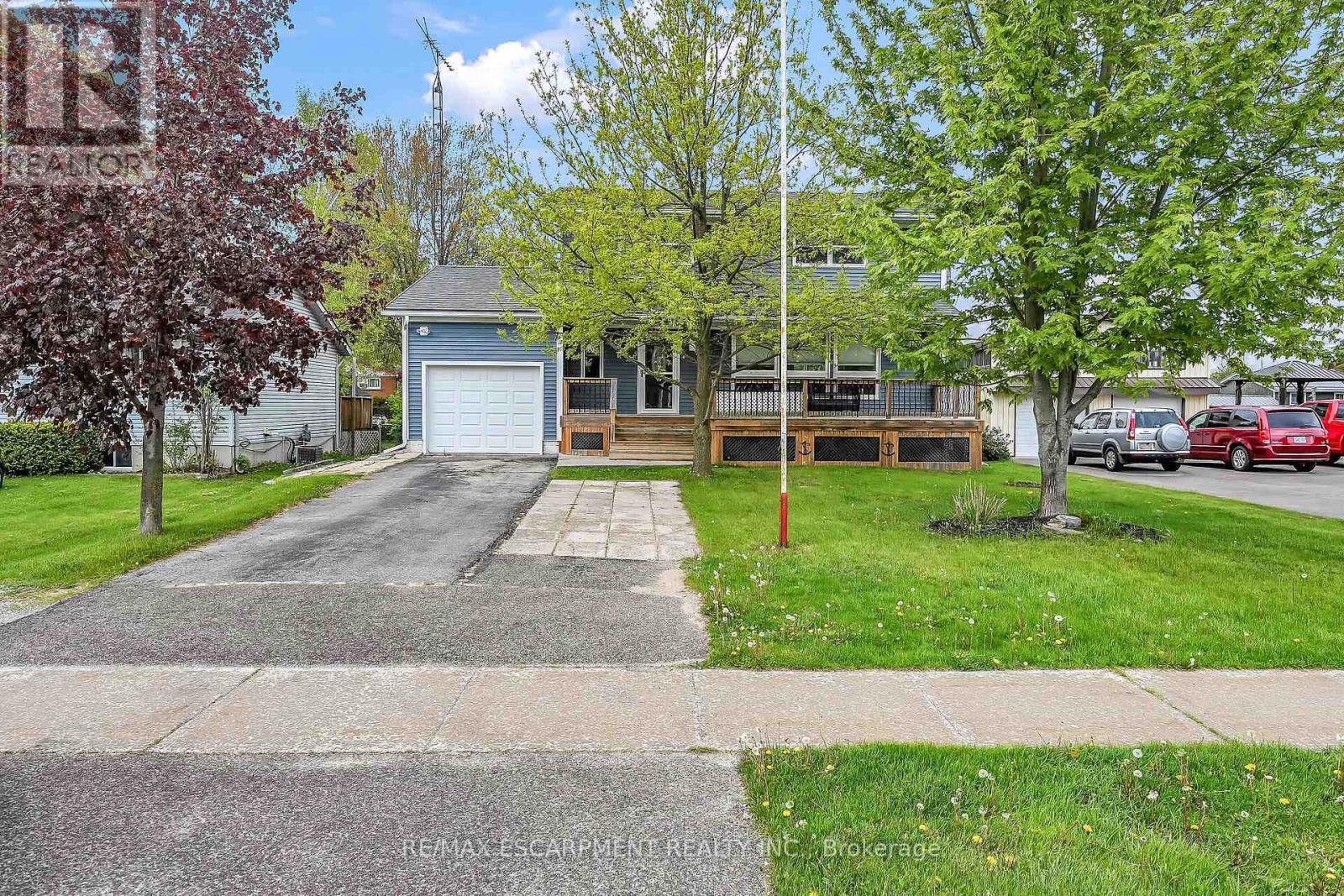 1044 Main Street, Norfolk, ON - Outdoor