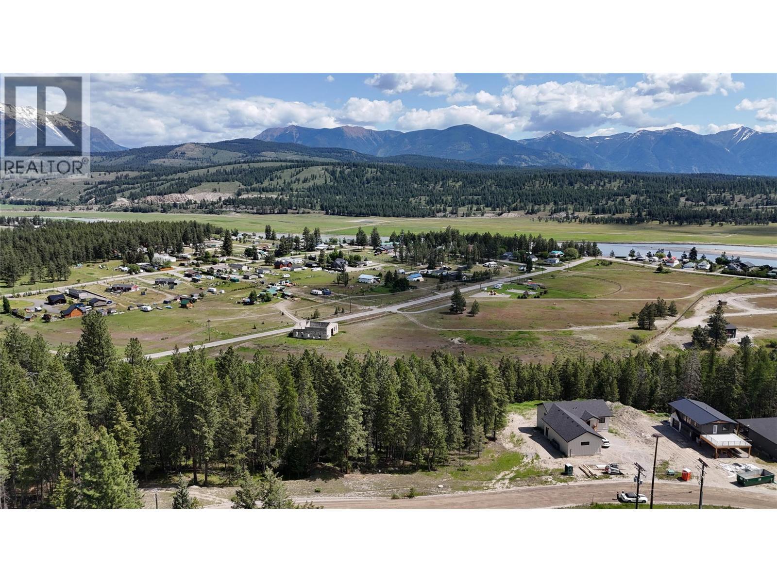 Sl5 Osprey Landing Drive, Wardner, BC