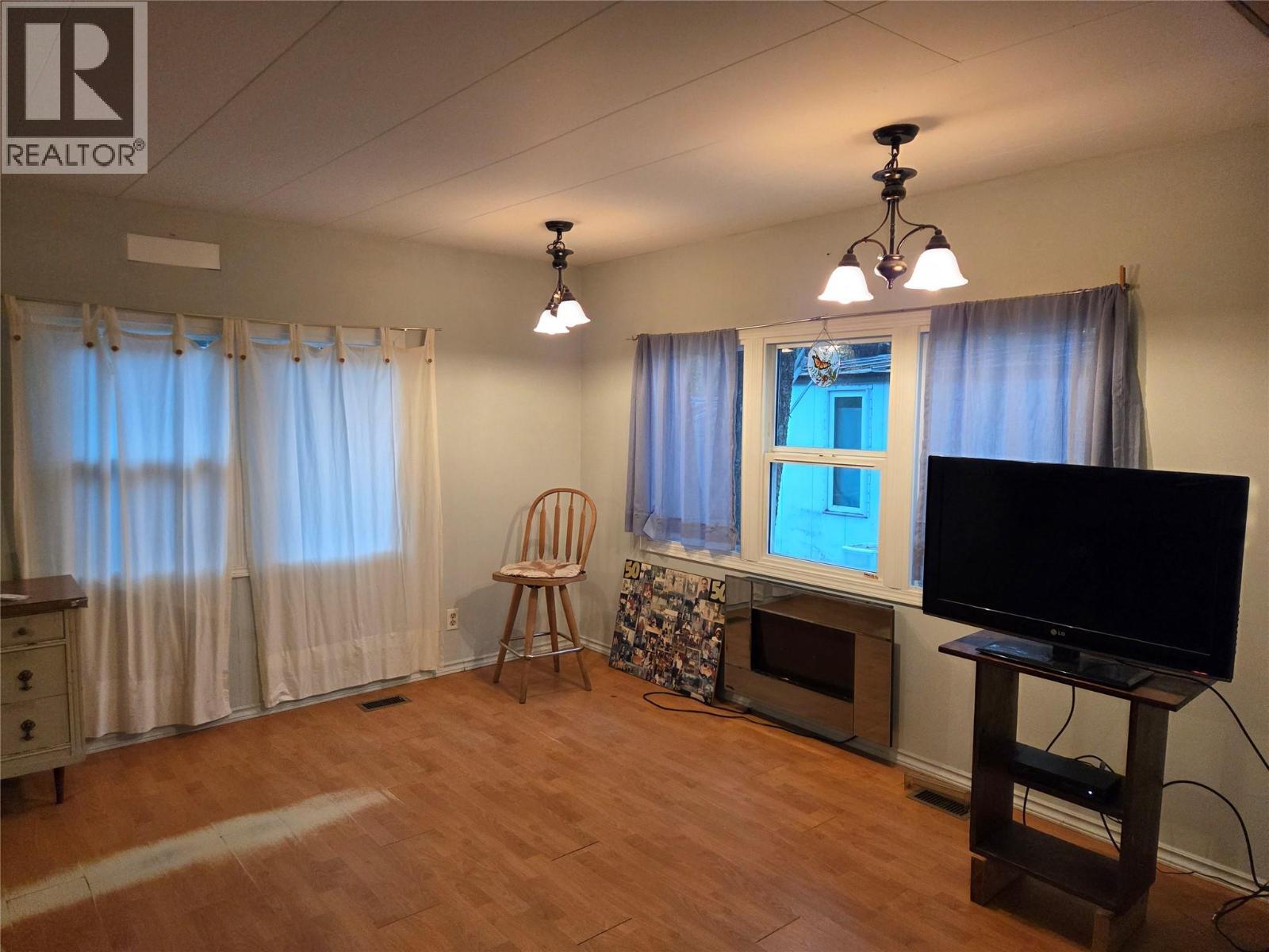 1498 Main Street Unit# 15, Olalla, BC