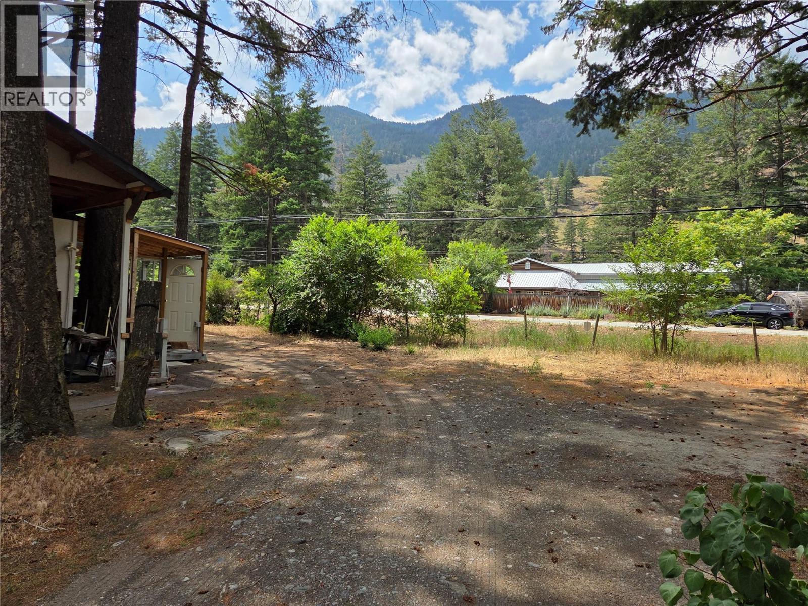 1498 Main Street Unit# 15, Olalla, BC