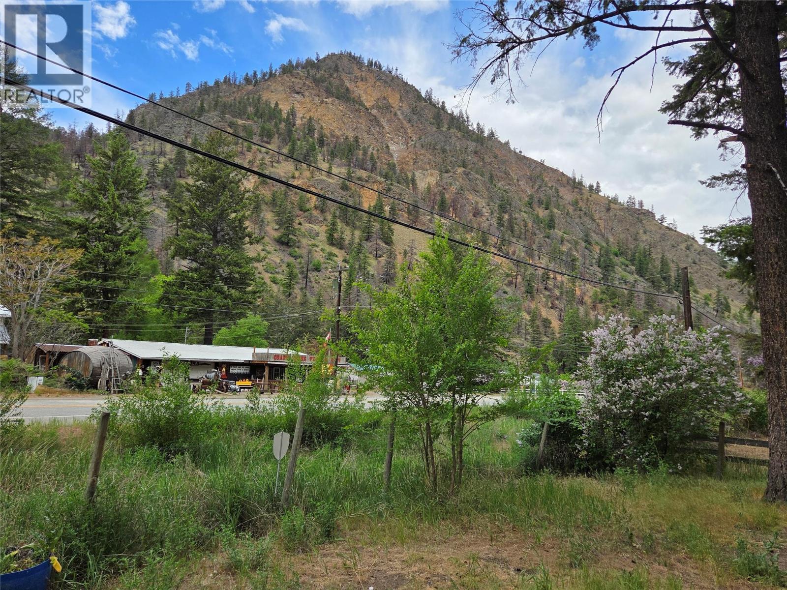 1498 Main Street Unit# 15, Olalla, BC