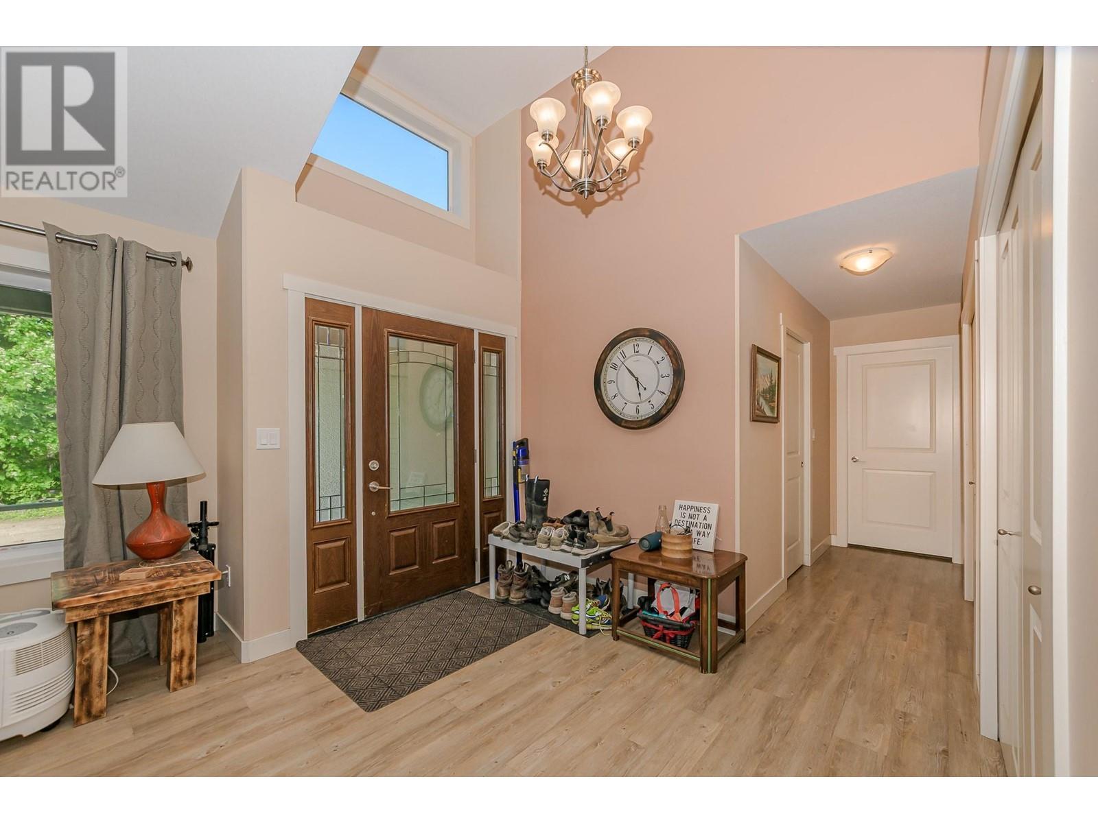 51 Monks Road, Grindrod, BC - Indoor