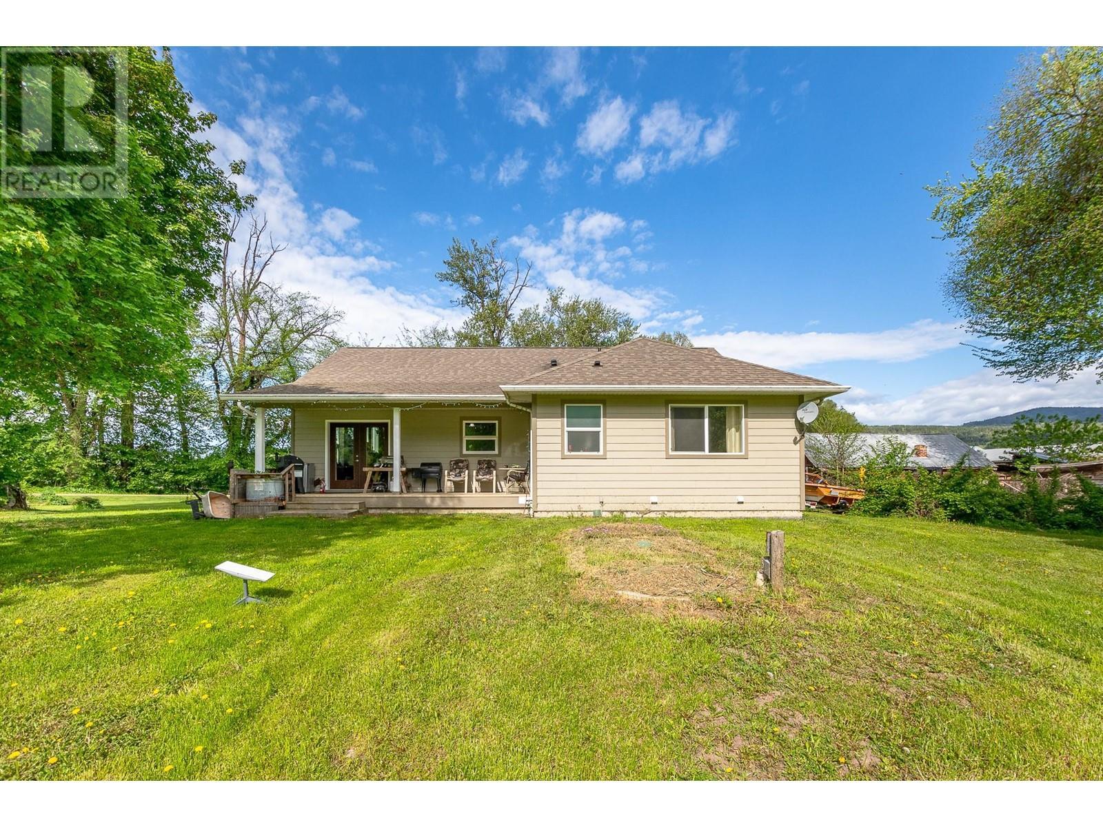 51 Monks Road, Grindrod, BC - Outdoor