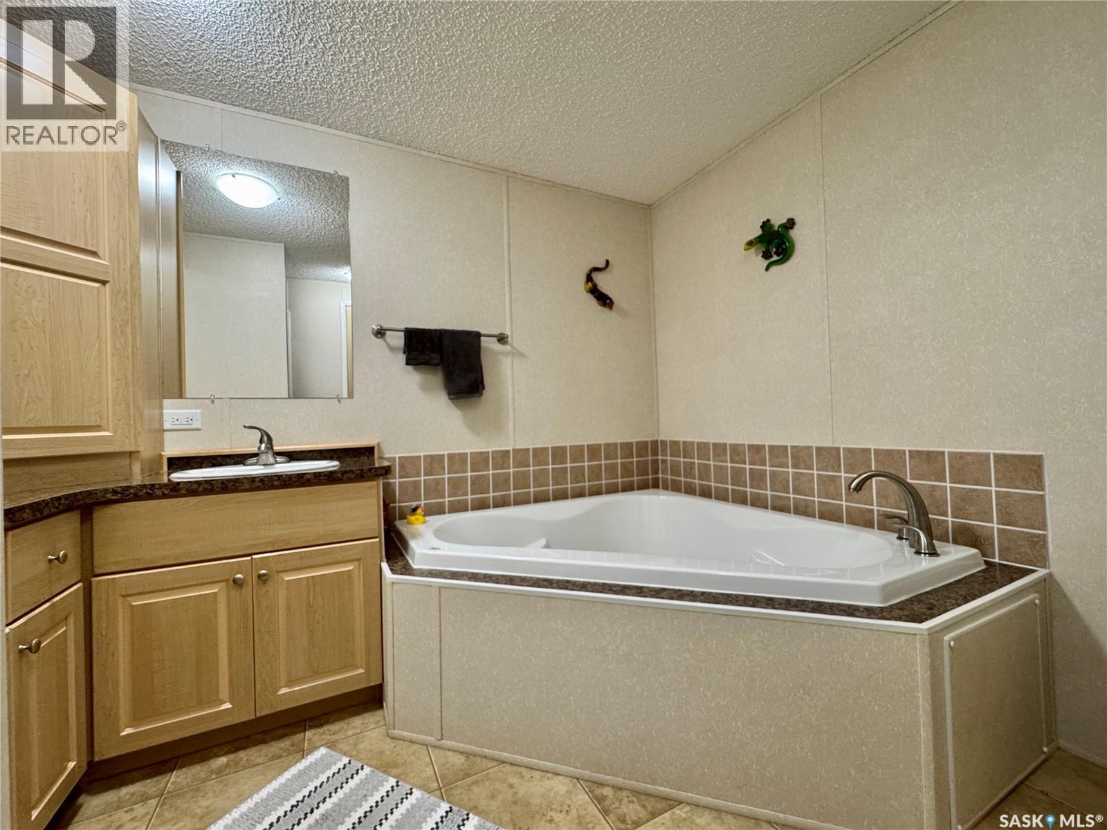 311 Riedel Avenue E, Langenburg, SK