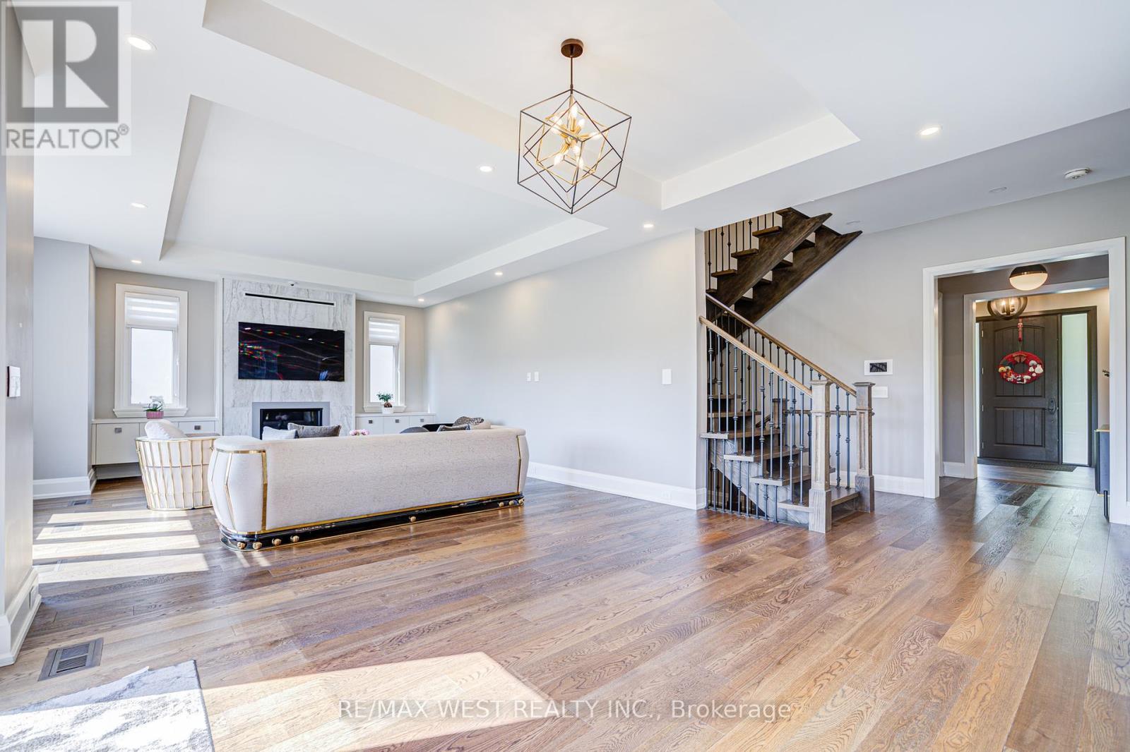 2194 Haygate Crescent, Mississauga, ON - Indoor