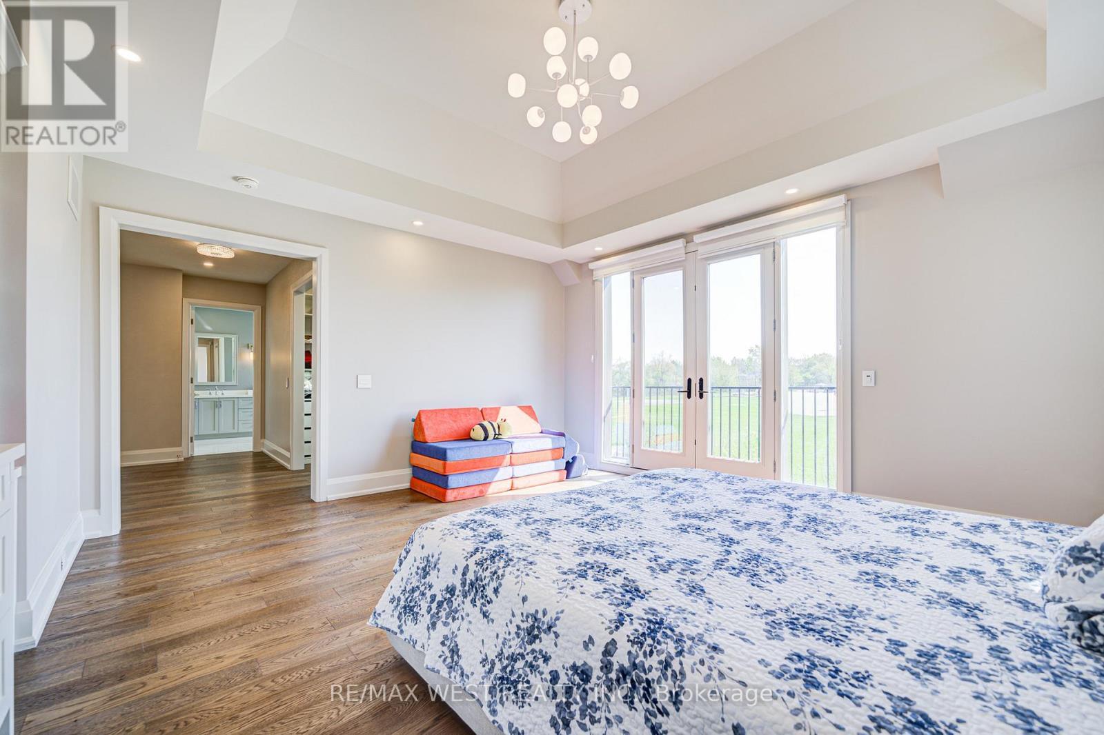 2194 Haygate Crescent, Mississauga, ON - Indoor Photo Showing Bedroom