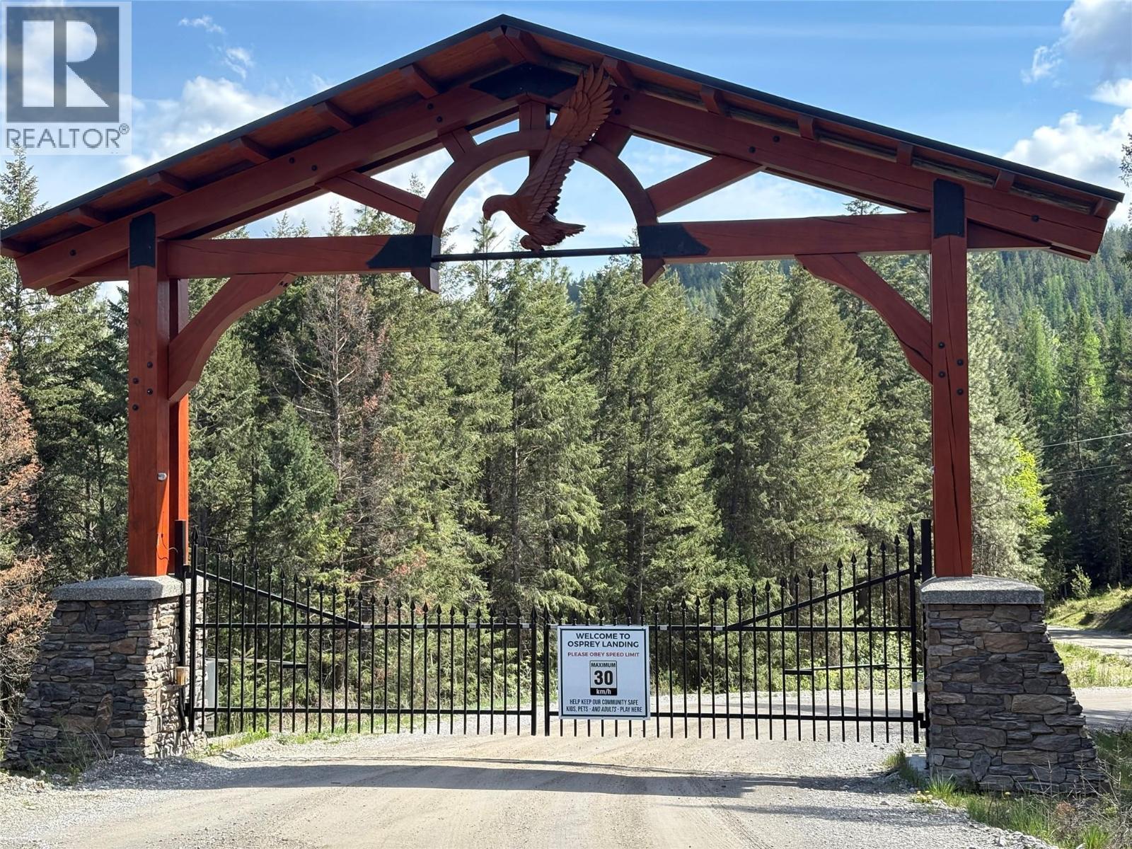 Sl60 Osprey Landing View, Wardner, BC