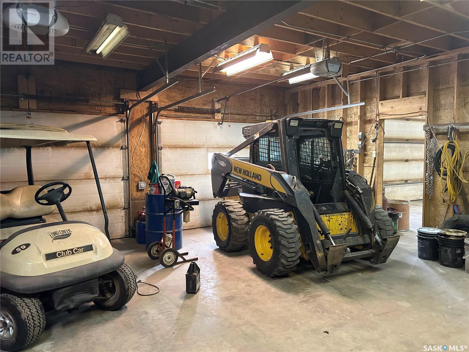 Ward Acreage, Leroy Rm No. 339, SK - Indoor Photo Showing Garage