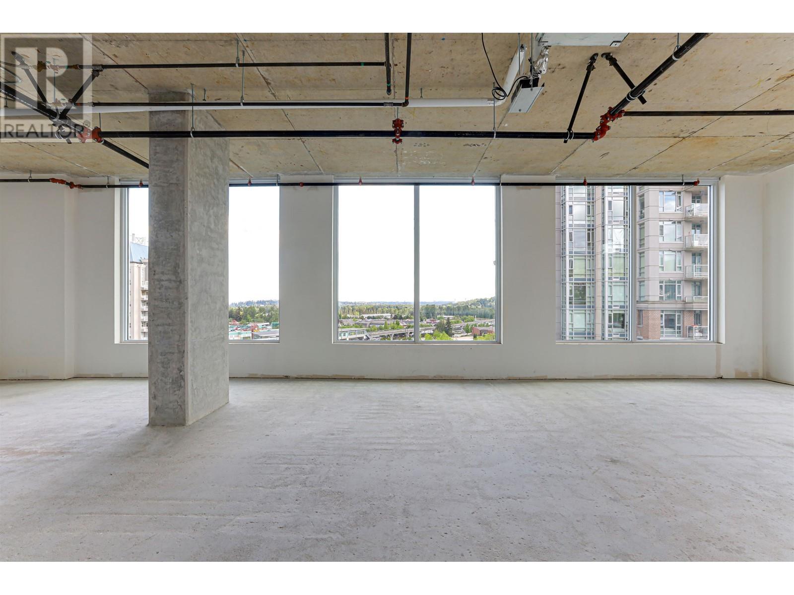 605 2992 Glen Drive, Coquitlam, BC