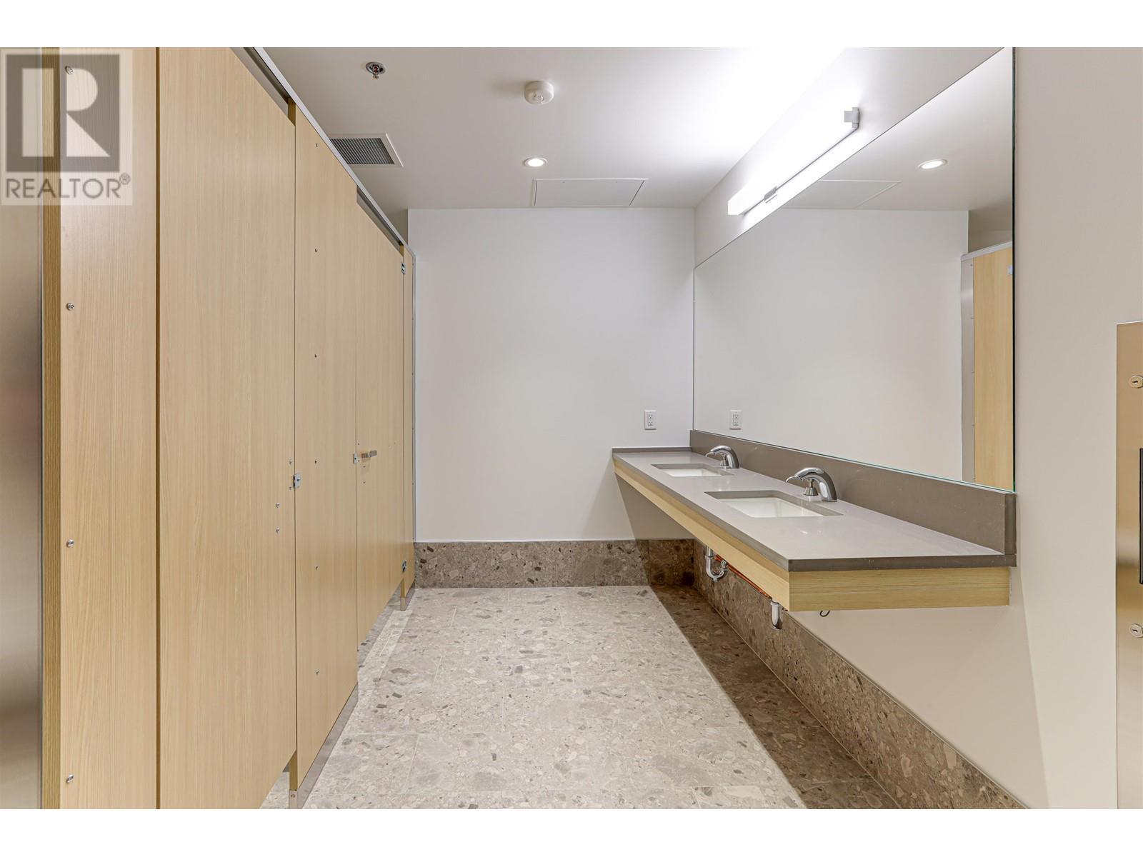 605 2992 Glen Drive, Coquitlam, BC