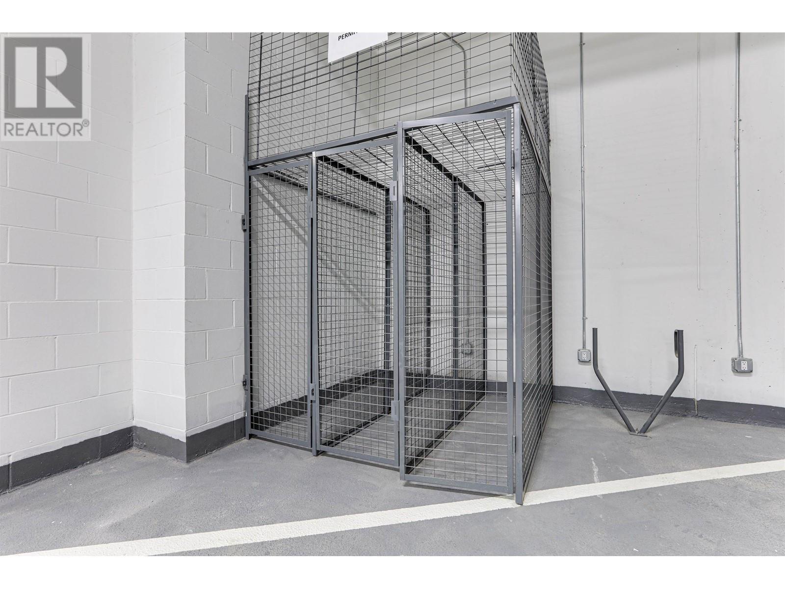 605 2992 Glen Drive, Coquitlam, BC