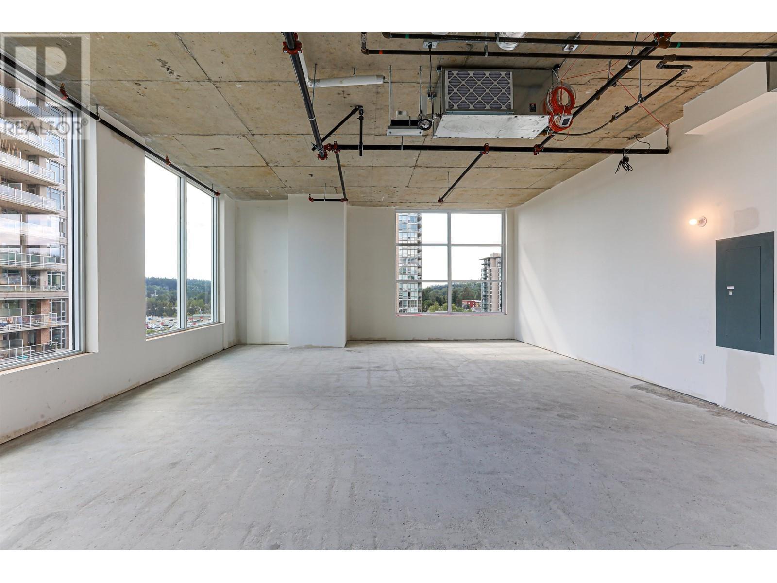 605 2992 Glen Drive, Coquitlam, BC