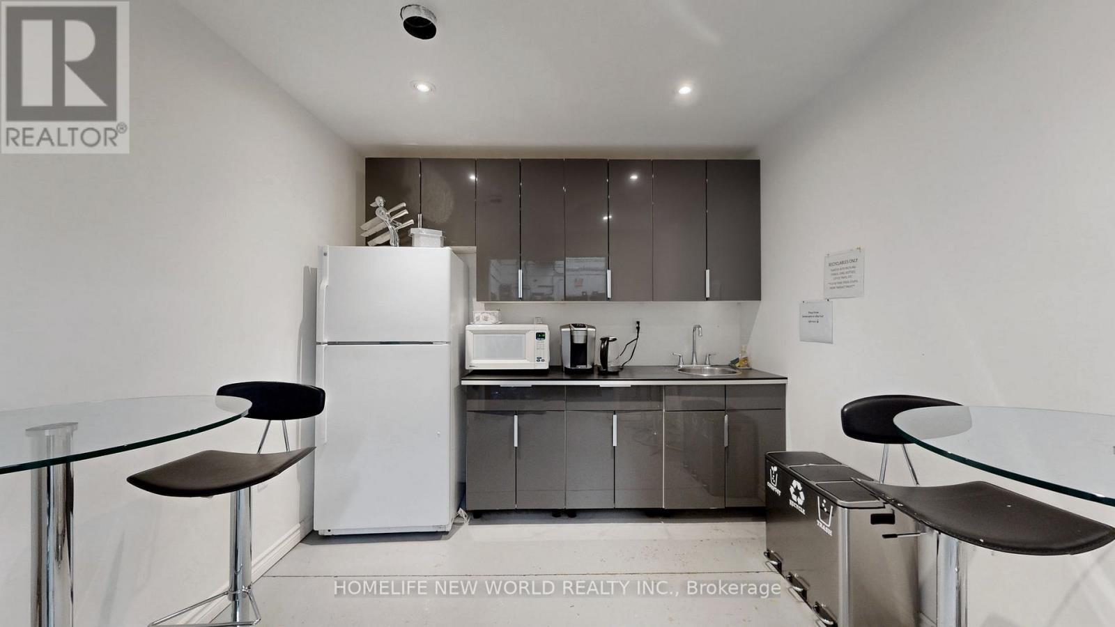 8&9 - 195 Clayton Drive, Markham, ON