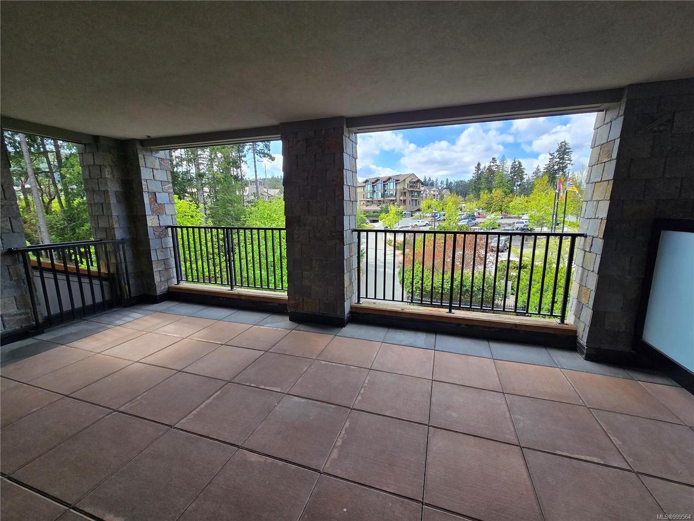 236/238 C-1999 Country Club Way, Langford, BC - Photo Showing Other Room