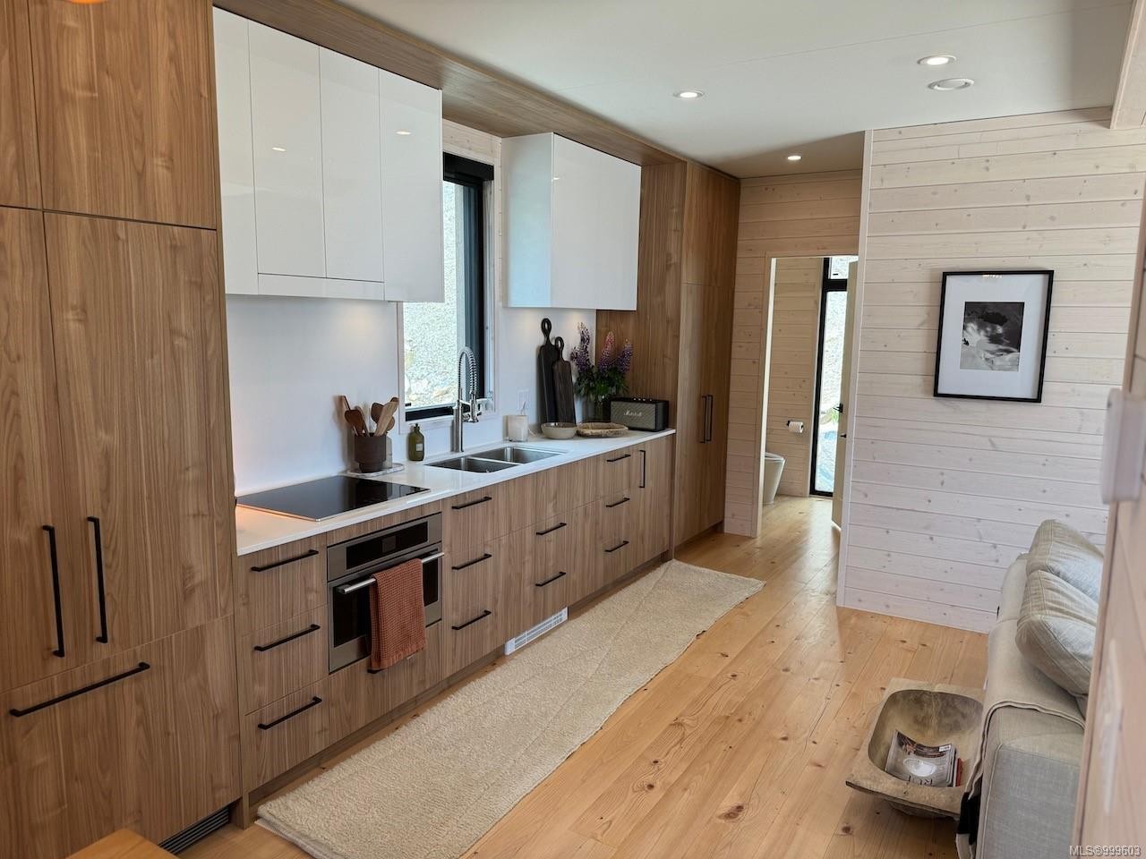 1172 Musgrave Rd, Salt Spring, BC