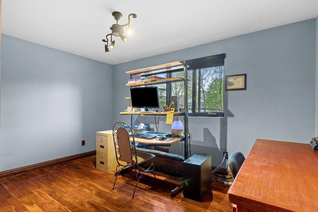 Bedroom - 2780 Tsse Belleau, Longueuil (Le Vieux-Longueuil), QC - Indoor Photo Showing Office