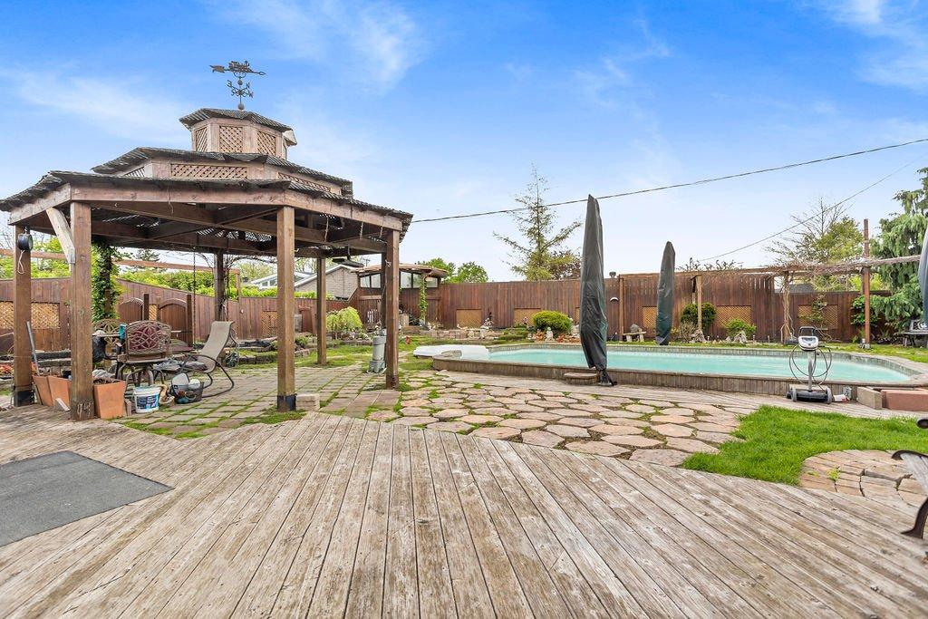 Backyard - 2780 Tsse Belleau, Longueuil (Le Vieux-Longueuil), QC - Outdoor With Deck Patio Veranda With Backyard