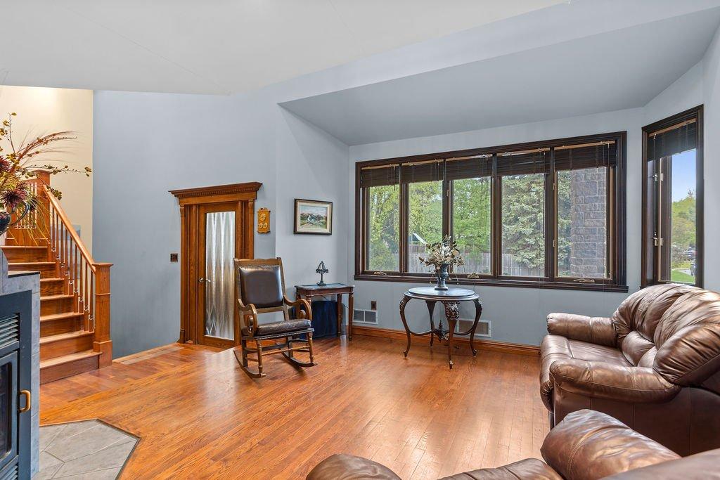 Living room - 2780 Tsse Belleau, Longueuil (Le Vieux-Longueuil), QC - Indoor Photo Showing Living Room With Fireplace