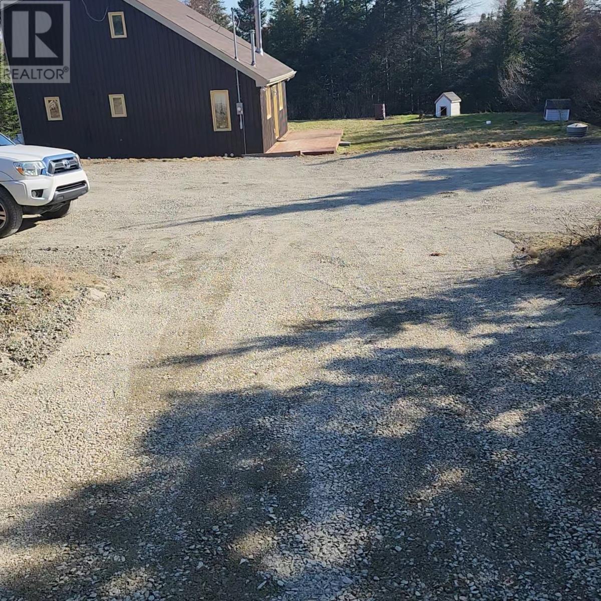 239 Mobile First Pond Road, Mobile, NL - Outdoor