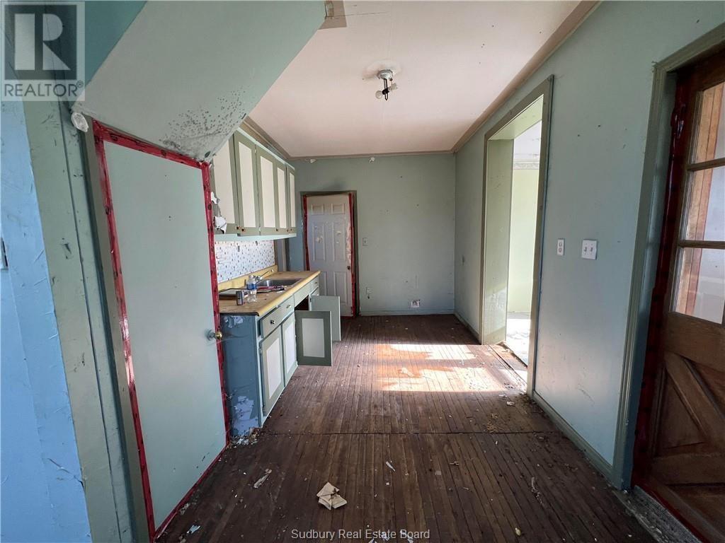 9255 Highway 542 Highway, Spring Bay, Manitoulin Island, ON - Indoor