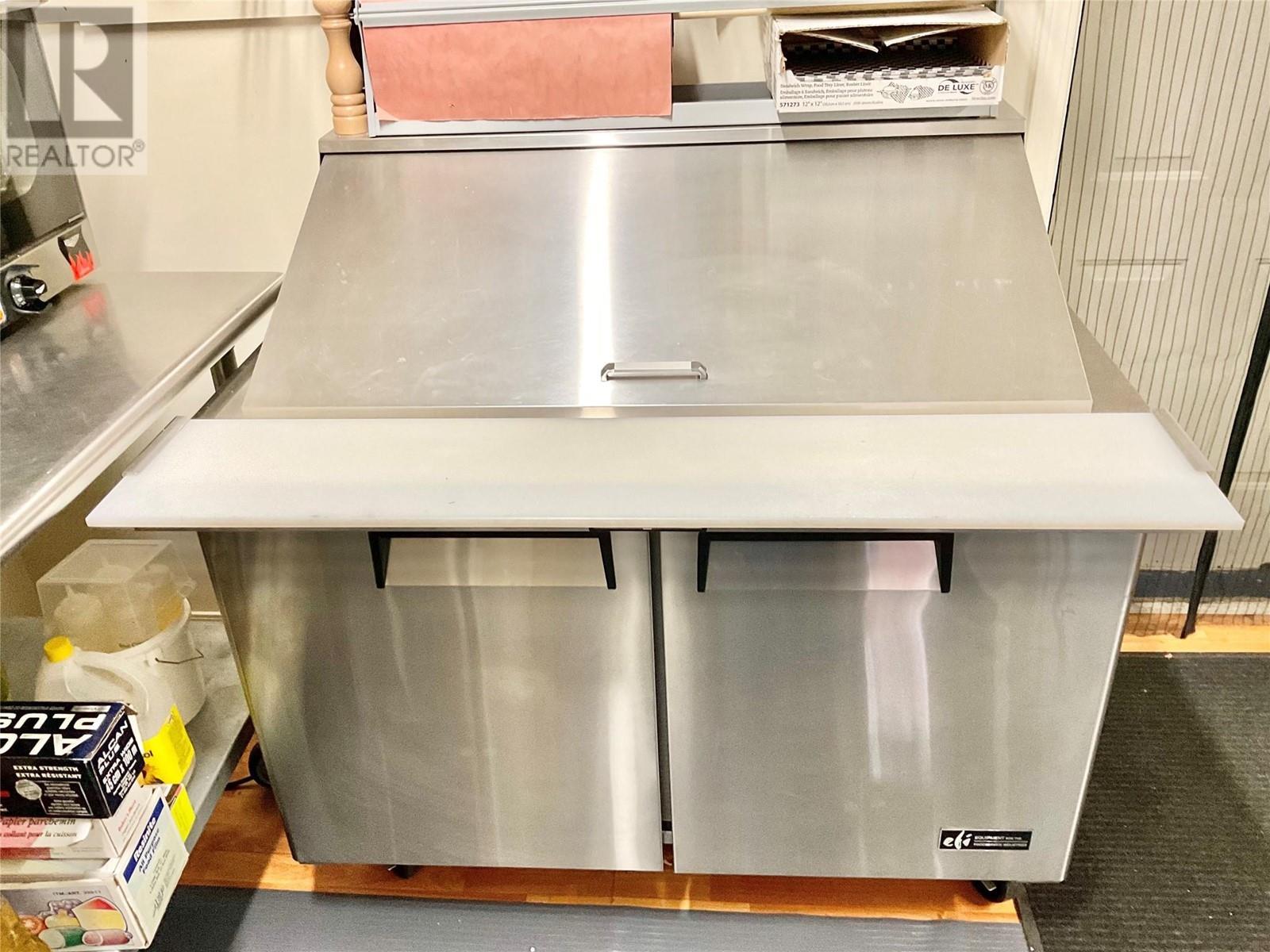 318 Copper Avenue S, Greenwood, BC