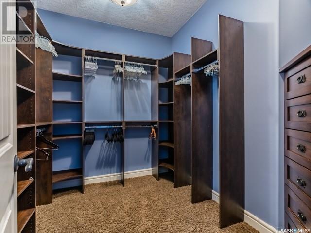 112 4 Highway S, Rosetown, SK - Indoor