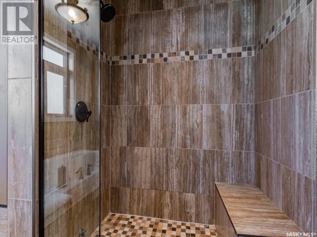 112 4 Highway S, Rosetown, SK - Indoor Photo Showing Bathroom