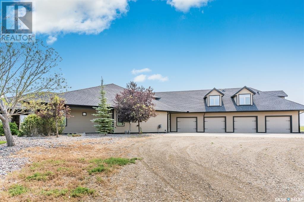 112 4 Highway S, Rosetown, SK - Outdoor