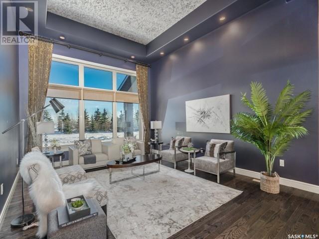 112 4 Highway S, Rosetown, SK - Indoor