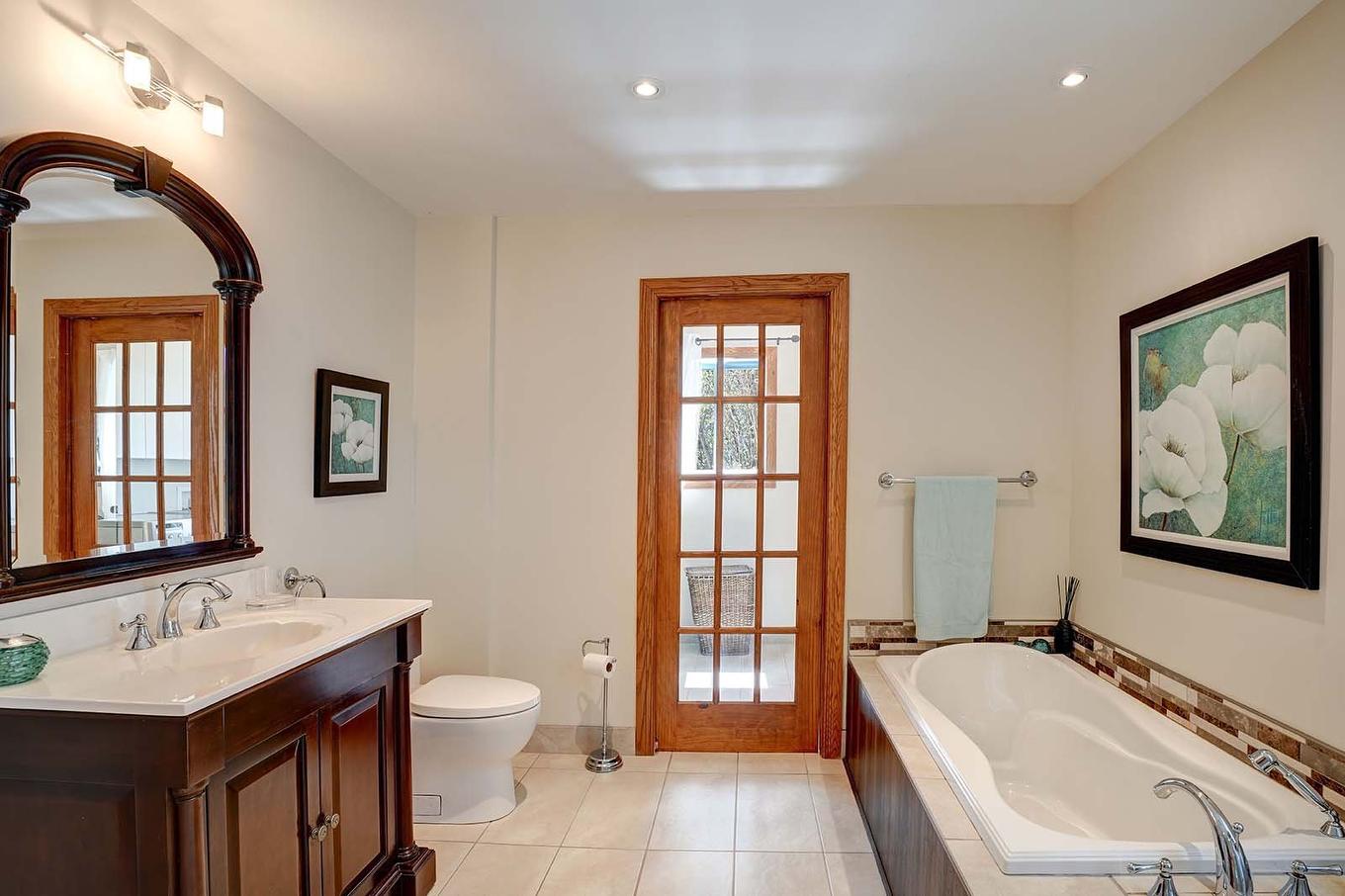 Bathroom - 8829 Route 117 S., Rivière-Rouge, QC - Indoor Photo Showing Bathroom