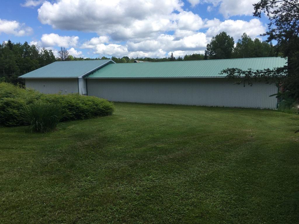 Warehouse - 8829 Route 117 S., Rivière-Rouge, QC - Outdoor With View