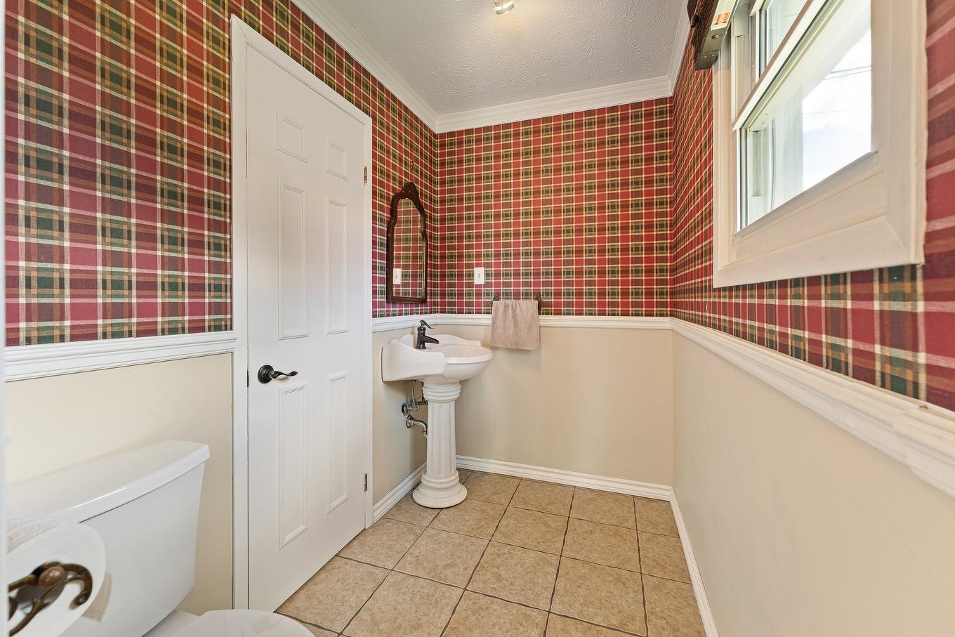 Ensuite bathroom - 339 Rue Rivard, Magog, QC - Indoor Photo Showing Bathroom