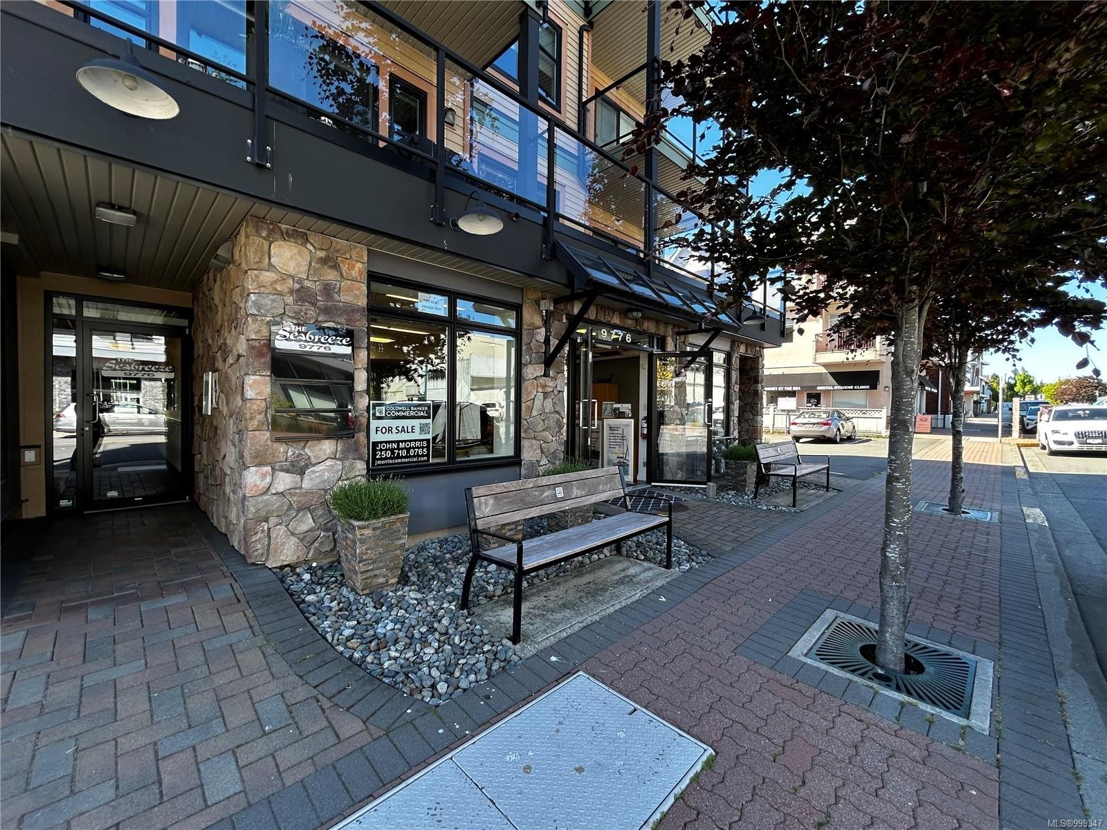 101-9776 Fourth St, Sidney, BC