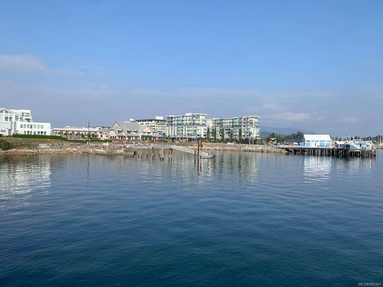 101-9776 Fourth St, Sidney, BC