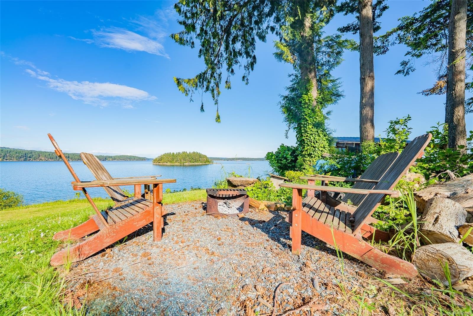 1560 Brebber Rd, Nanaimo, BC