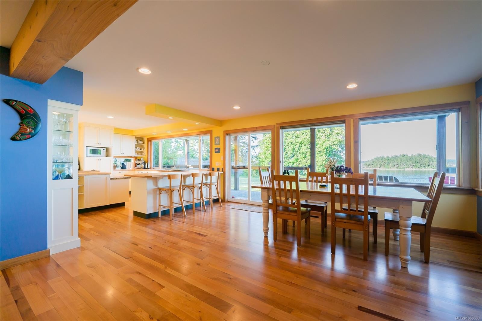 1560 Brebber Rd, Nanaimo, BC