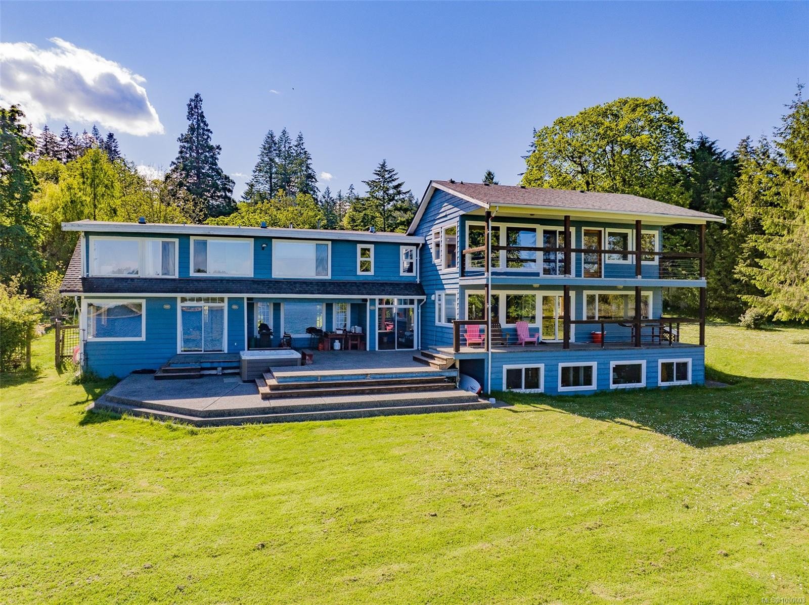 1560 Brebber Rd, Nanaimo, BC