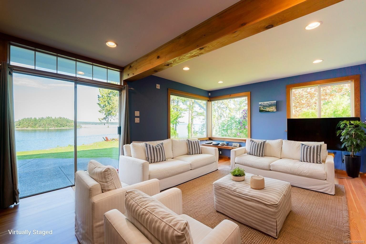 1560 Brebber Rd, Nanaimo, BC